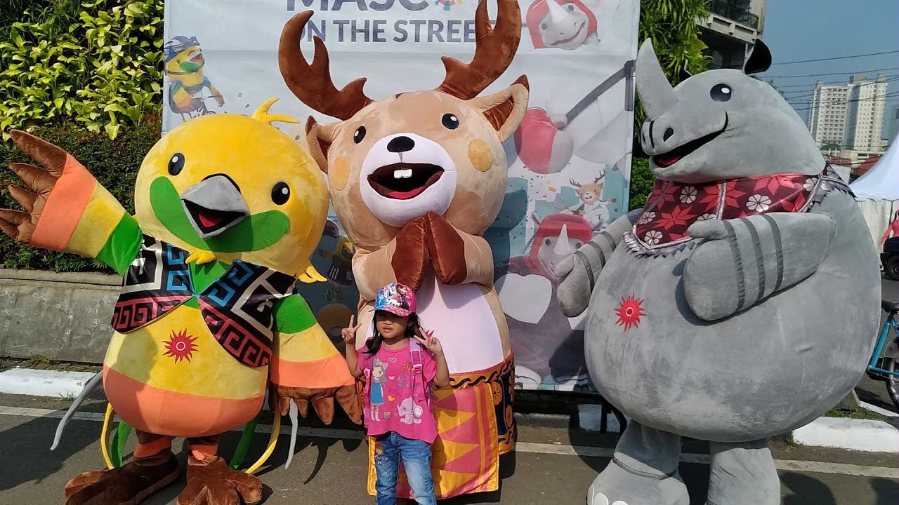 Foto Bareng MASCOT Asian Games 2018 YouTube