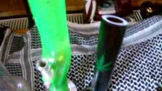 richtig bong rauchen und alles über Bongs