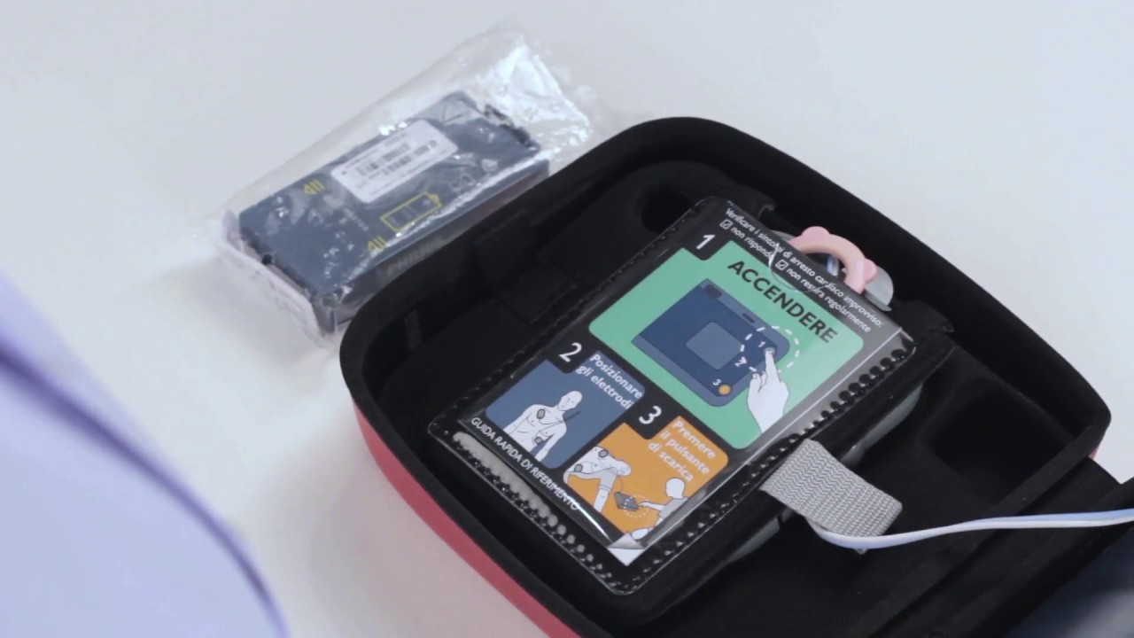 DEFIBRILLATORE BATTERIA SCARICARE