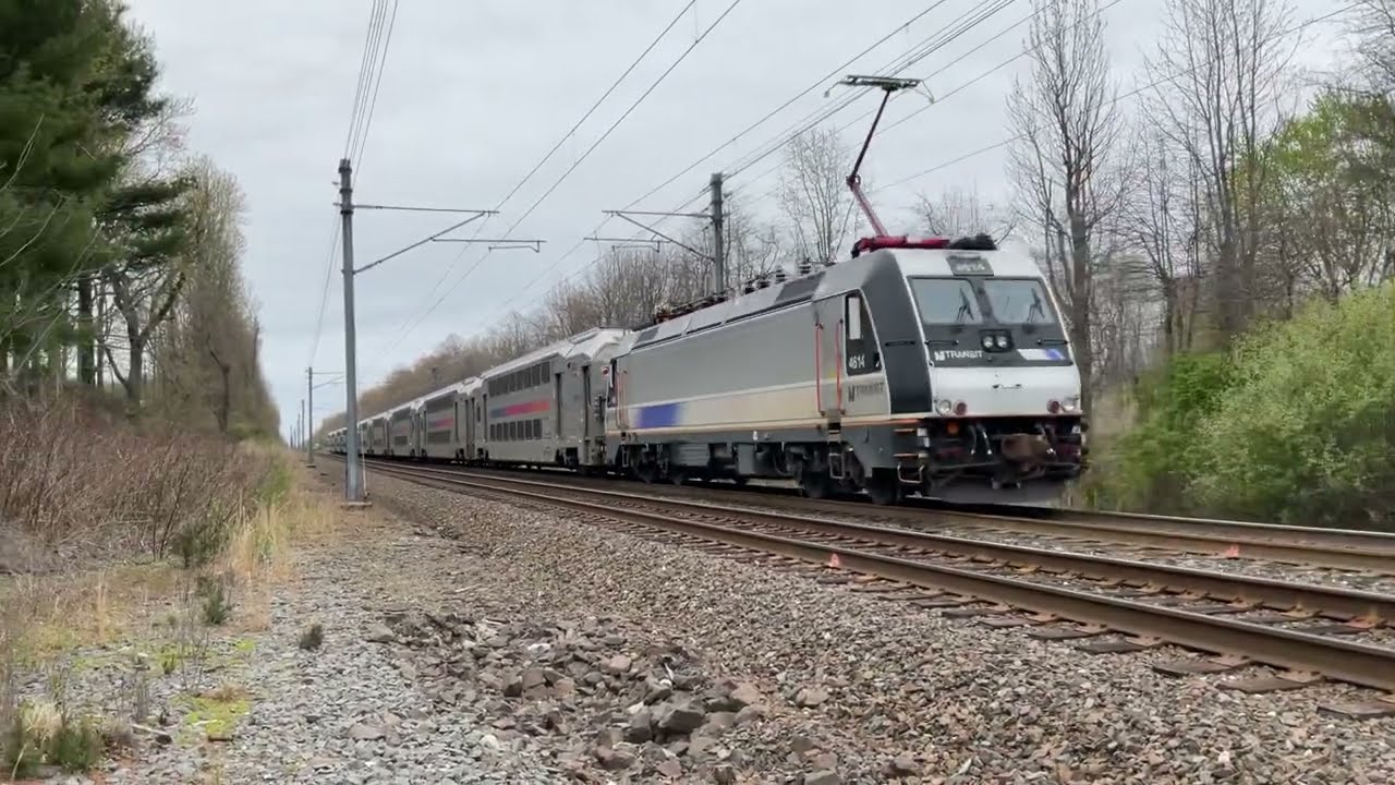 NJ Transit ALP-46 