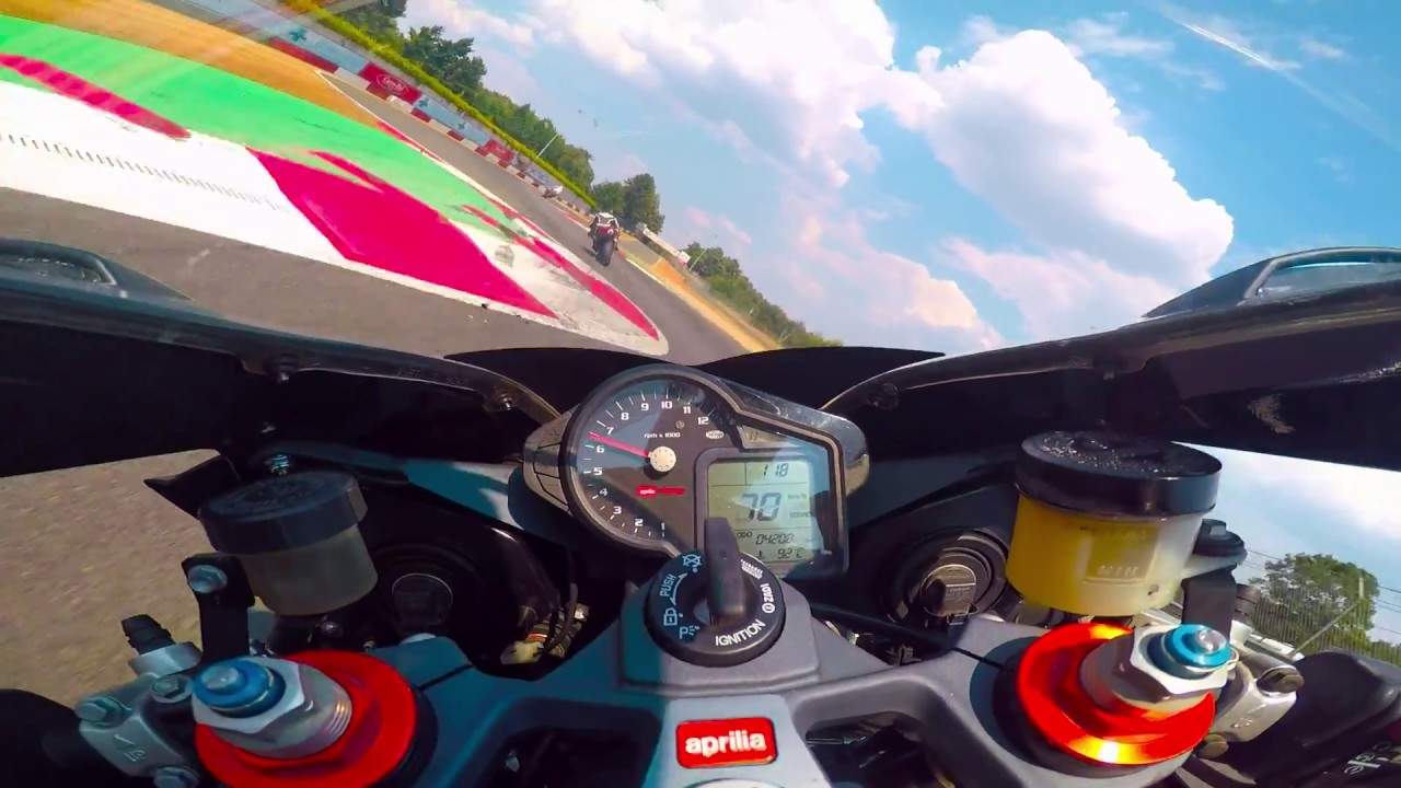 13 year old Aprilia RSV1000R factory fresh with only 2000 miles - first time on track 2018