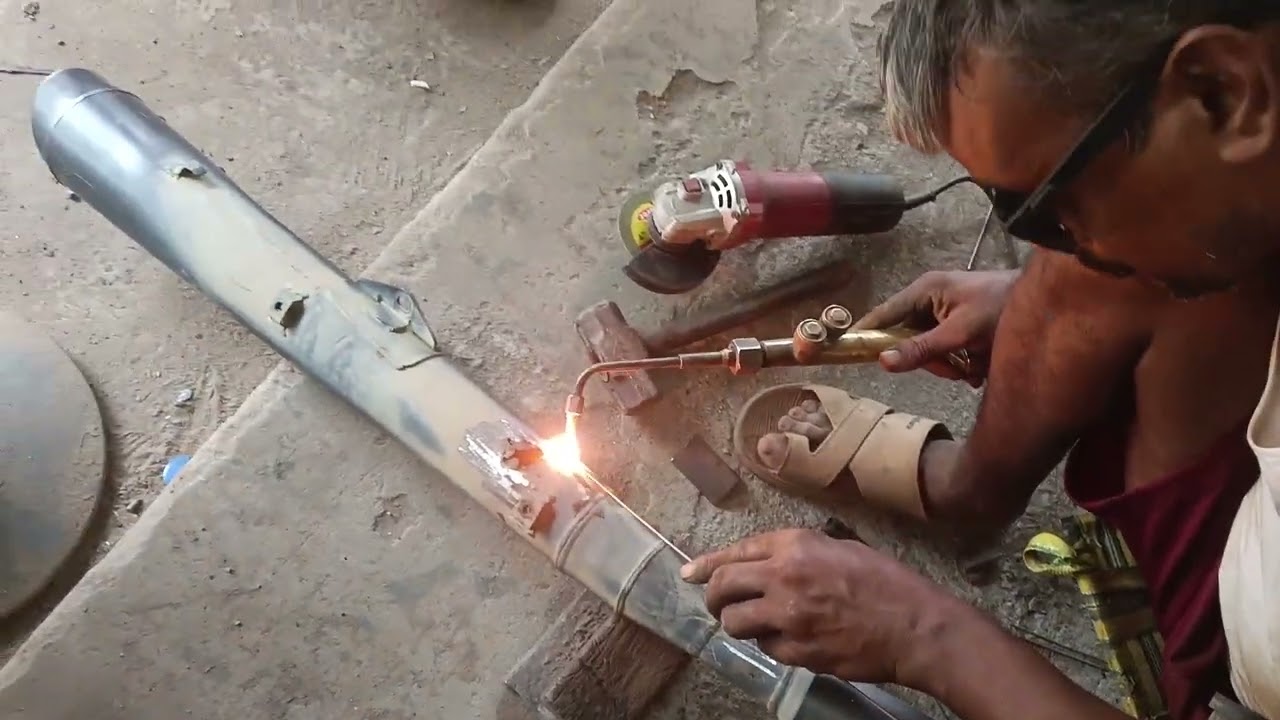 मोटरसाइकिल का साइलेंसर कैसे वेल्डिंग किया जाता है