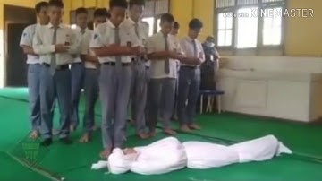 Sholat praktek malah di prank . Video lucu parah.