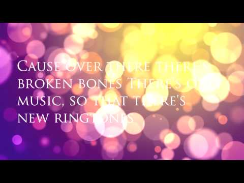 A Certain Romance Lyrics - Arctic Monkeys (Acoustic)