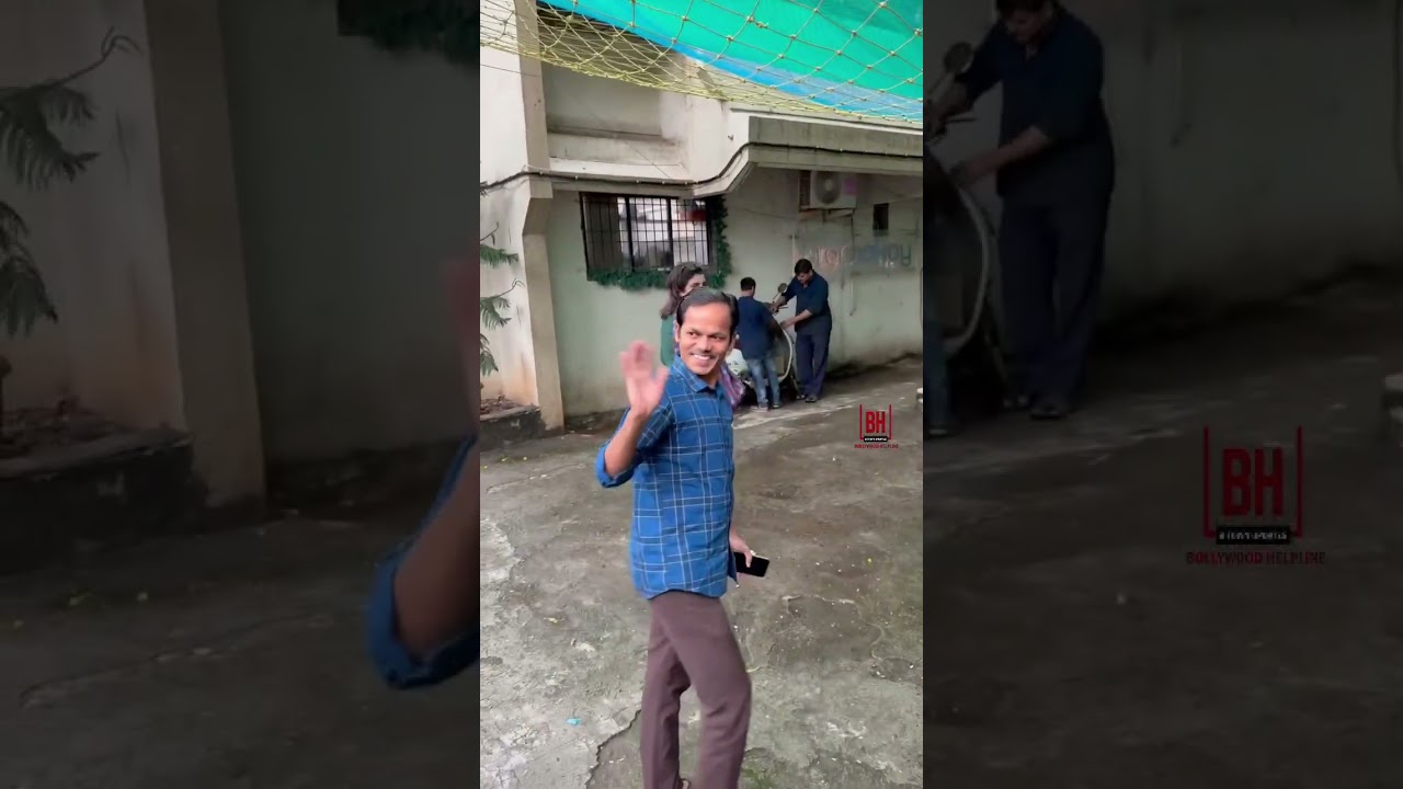 Farah Khan With Her Cook Dilip Kumar Spotted In Juhu