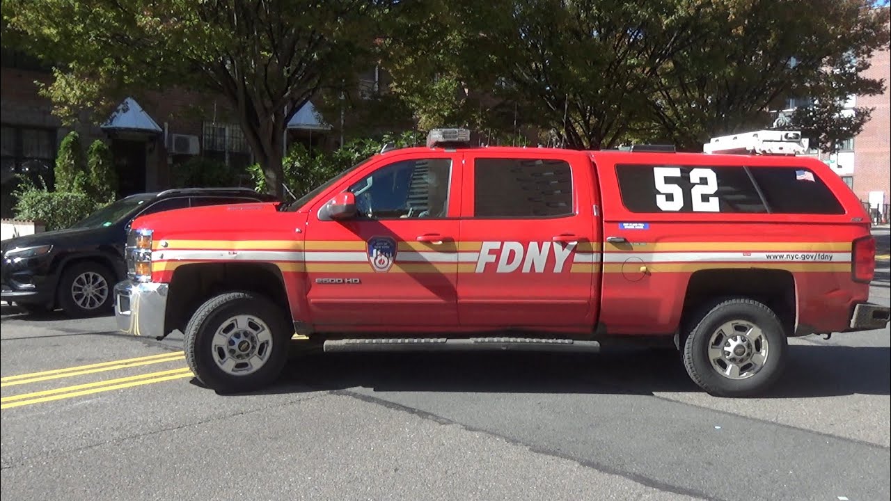 FDNY Battalion 52 taking up from a odor of gas on the 21st floor - YouTube