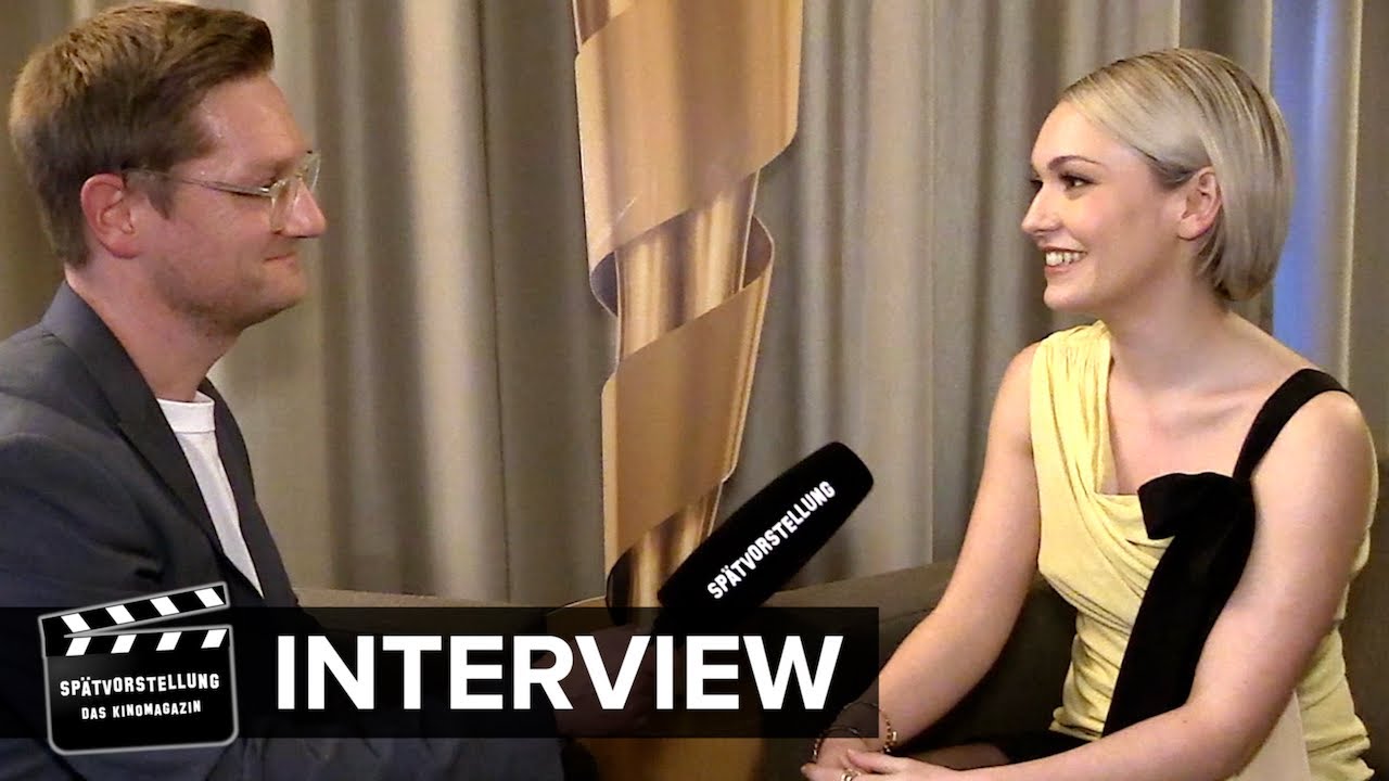 "Vena": Emma Nova im Interview