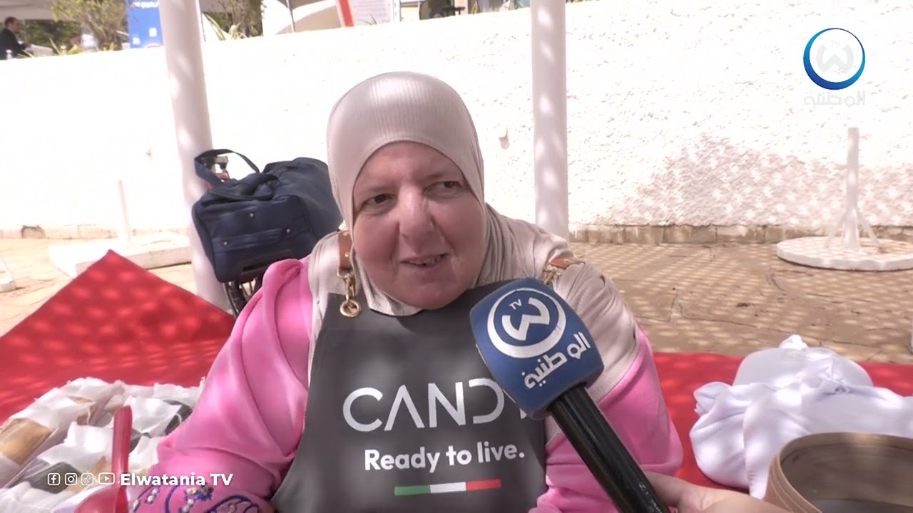 مشاركة من جيجل تظهر لنا طريقة فتل الكسكس المميز بالولاية