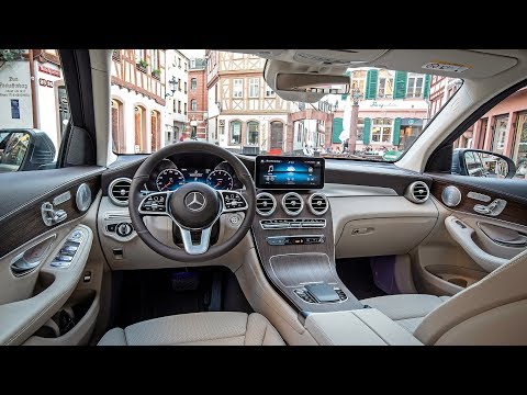 Mercedes-Benz GLC 300 4MATIC Coupe 2019 внутри - Mercedes-Benz GLC 300 4MATIC Coupe 2019 внутри