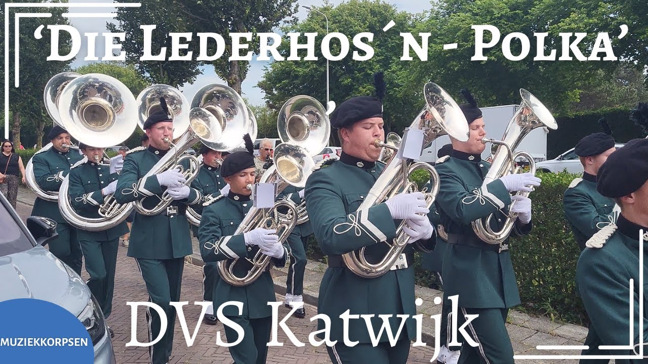 MUZIEKKORPSEN | DVS KATWIJK - 'DIE LEDERHOS'N POLKA' - PARADE AT THE BEACH KATWIJK 2025
