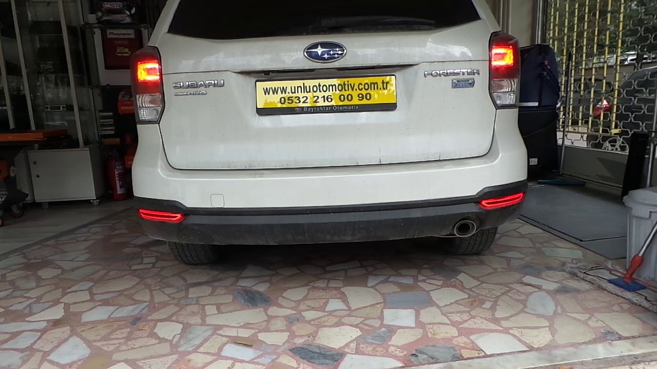Subaru Forester Arka tampon kedi gözlerine LED lambalı kedi gözü montaj