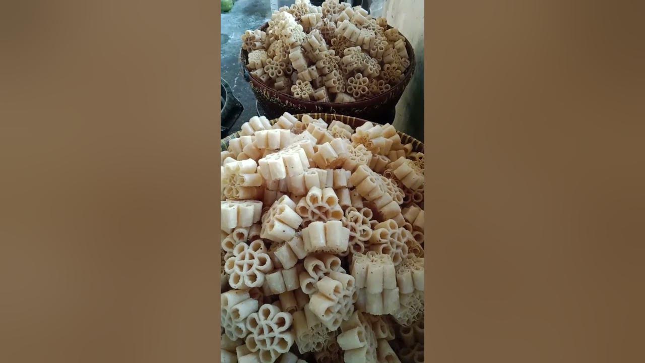 Cetakan Saroja atau Kembang Goyang isi 18 mantap pisan Cetakan Saroja atau Kembang Goyang isi 18 mantap pisan
