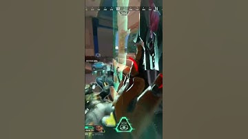 How did they lose this? #apexlegends #apex #apexlegendsclips #apexclips #apexlegendsranked