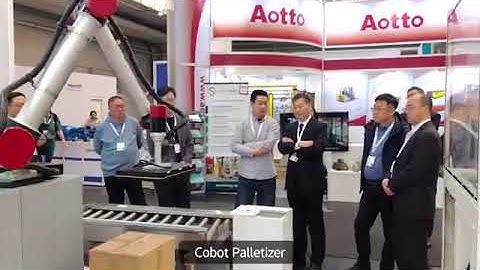 Atomrobot at Hannover Messe