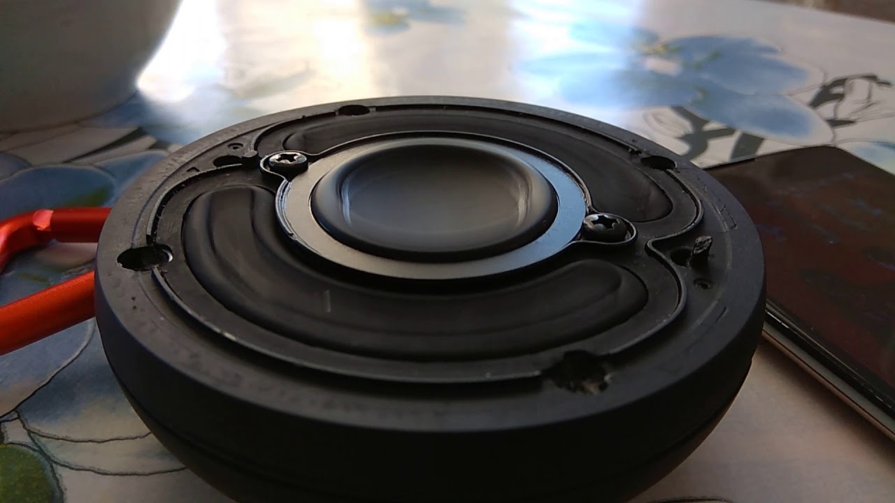 Jbl clip 2 bass test!!!!!!!