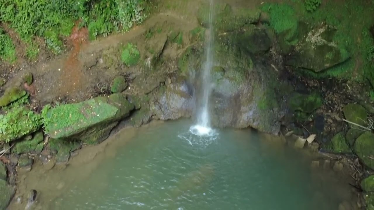 Les cascades du cayres et de la raquette.