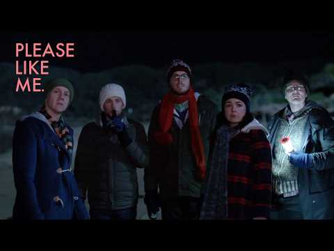 Dead man on the beach | Please Like Me | Season 4