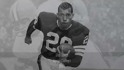 Former Cleveland Browns player Ben Davis speaks ab...