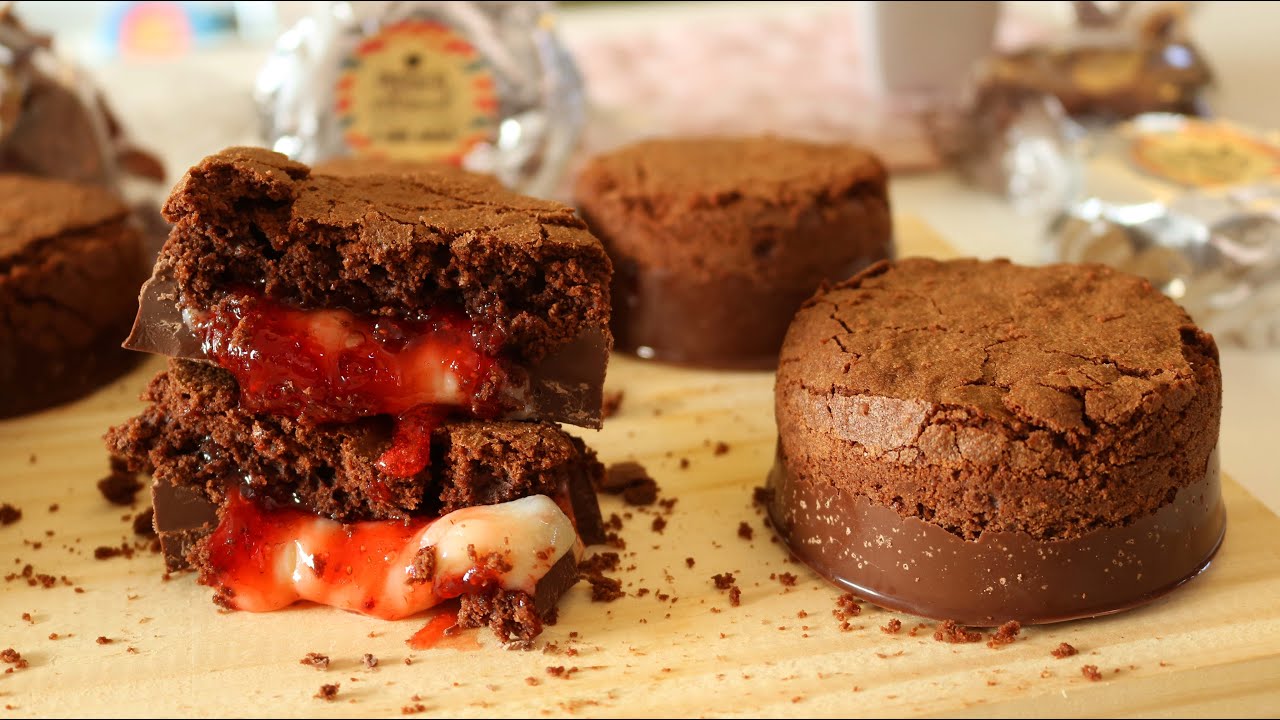 PERFEITO PARA FAÇA E VENDA - BOMBOM BROWNIE COM RECHEIO DE NINHO E MORANGOS - Dika da Naka