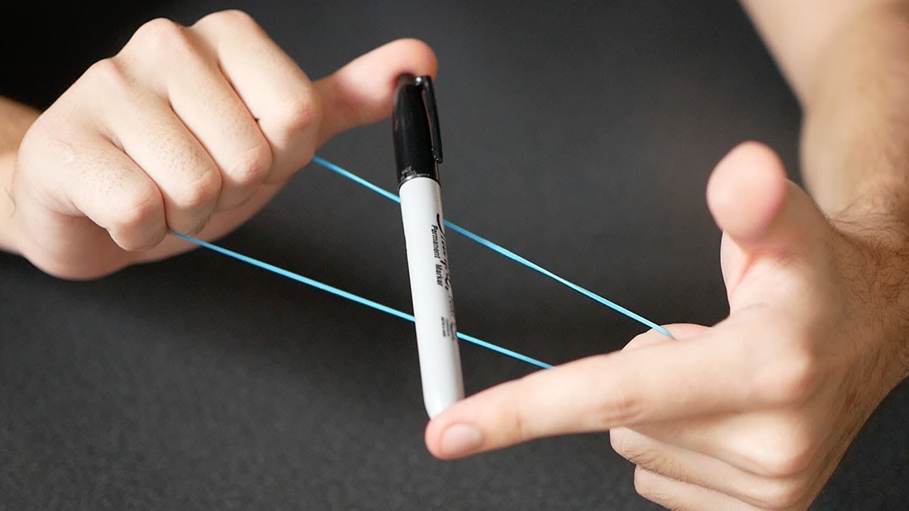 tour de magie simple avec un stylo