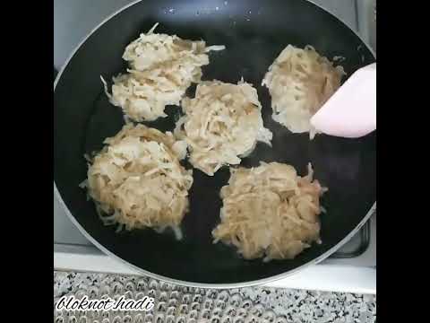 Капустные оладьи, ешь