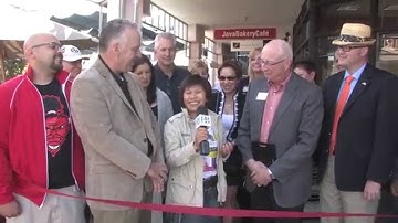 JAVA BAKERY AT 5 POINTS PLAZA RIBBON CUTTING