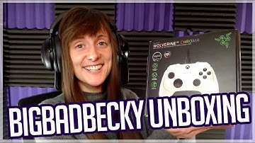 Unboxing the RAZER WOLVERINE V2 CHROMA 🎮