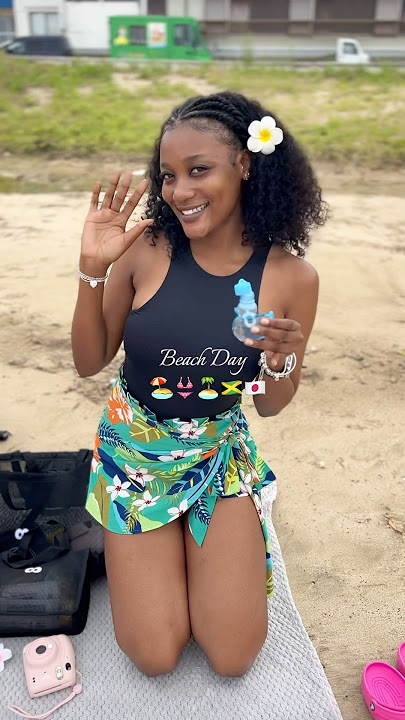 Beach day in Japan 🇯🇵👙🏖️🌊☀️ #reggaemusic #bobmarley #japan #japanvlog