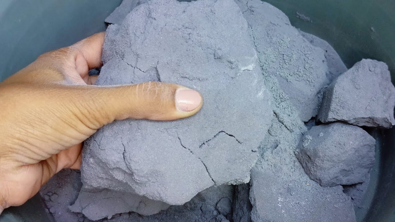 Baking soda Asmr | grey chunks Curshing Asmr| satisifying cursh #gymchalk