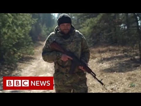 On patrol with Ukrainians using drones to monitor Russian troops - BBC News