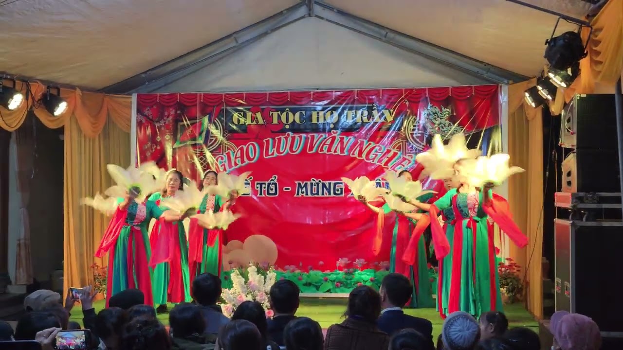 múa khánh thành từ đường