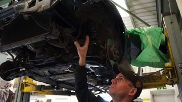 Whats going on in the workshop 6 - yet more rust found on the dark blue Mk2.5 MX5 / Miata