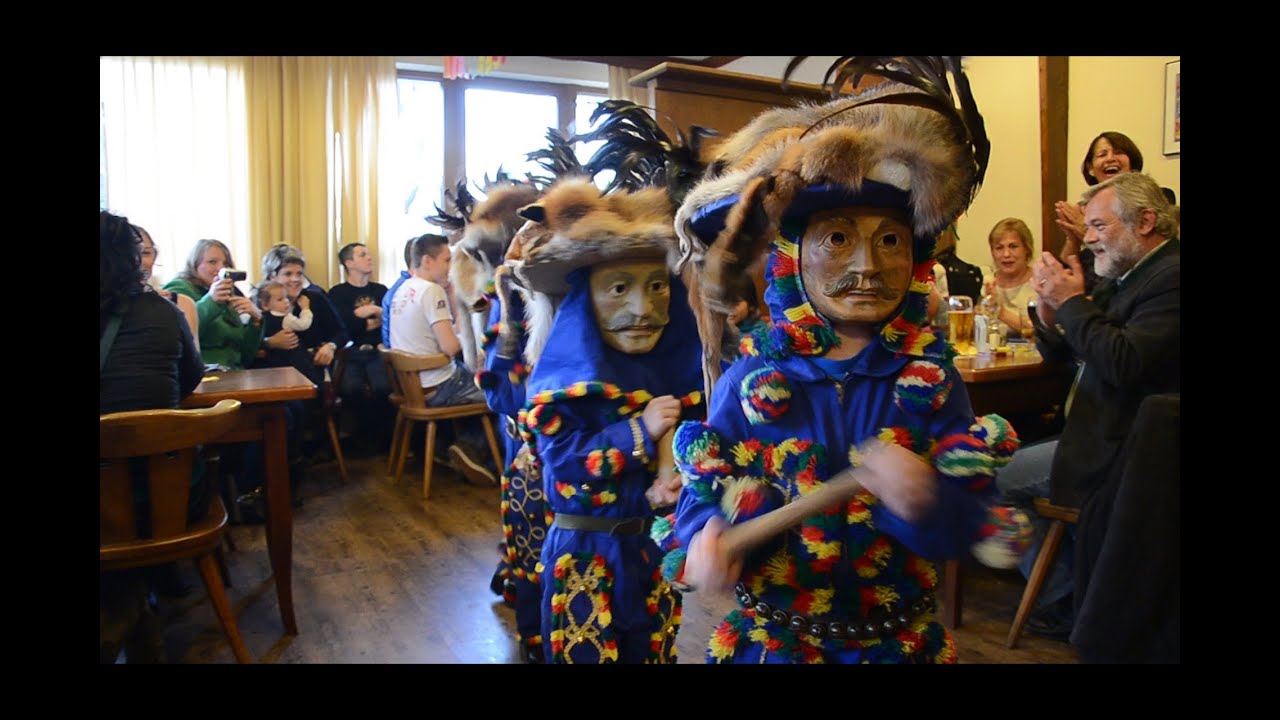 Auftritt der Milser Kindermatschgerer im Gasthaus Kiwi