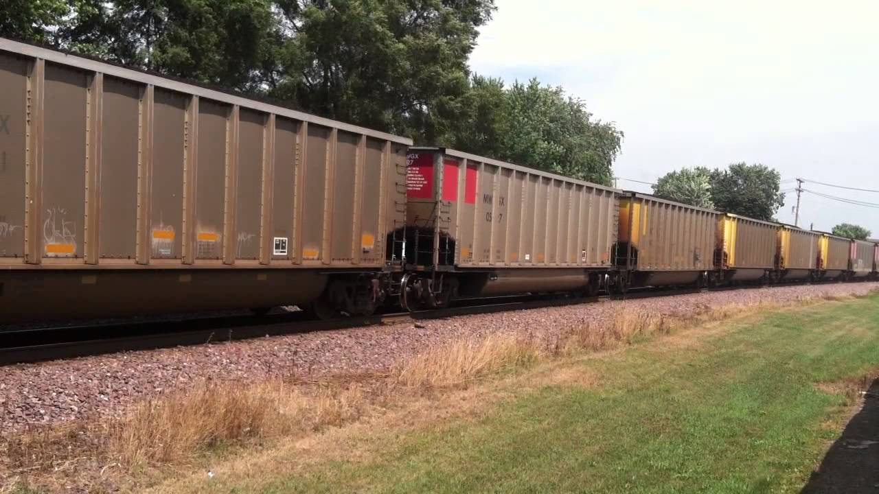 Union Pacific coal train emergency brake is applied in Rochelle, il