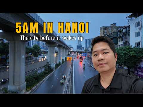 I Went Out Alone at 5AM in Vietnam, It's a Different World