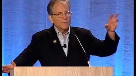 An Algorithmic View of the Universe