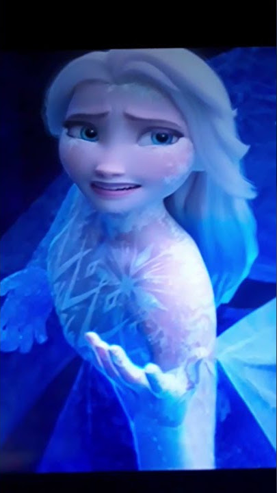 Frozen II (2019) Elsa freezes in Autohallan
