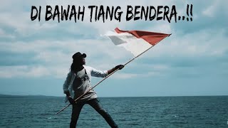 Video thumbnail of "Di Bawah Tiang Bendera | Vray Mr.C ft Iriel (Official Music Video)"