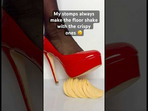 Crispy #crushingasmr #asmr #footasmr #heelsasmr #highheels #feet #crushing #heels #oodlysatisfying