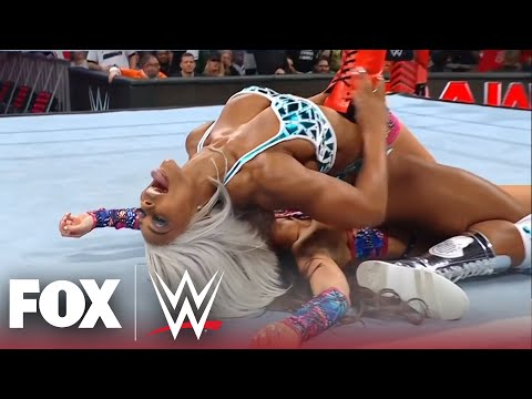 Jade Cargill makes an example of Chelsea Green in Raw singles debut | WWE on FOX