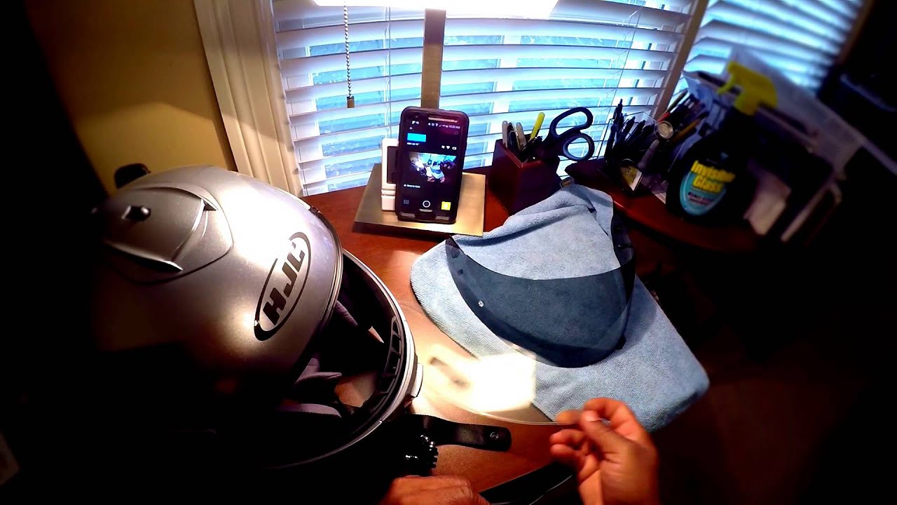 HJC Pinlock Lens Insert installation 