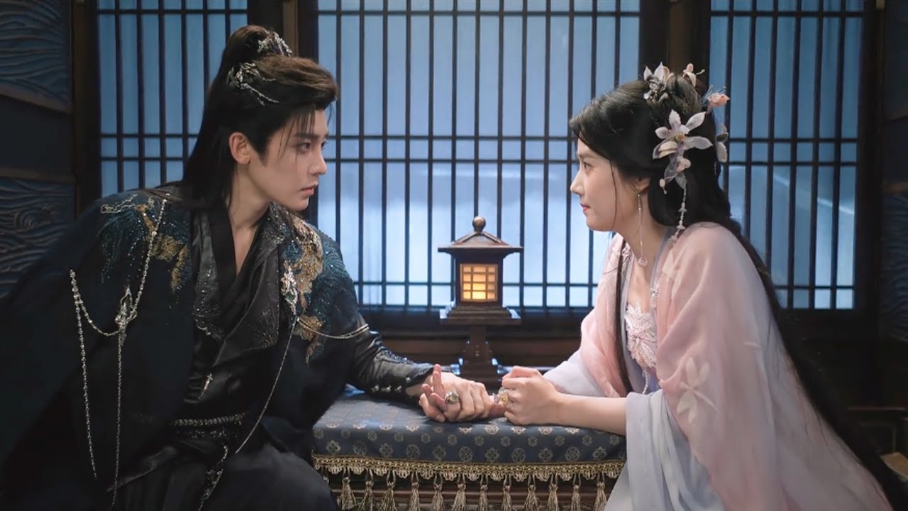 Золушка и Мастер планируют устроить фиктивный брак, чтобы спасти своего друга.