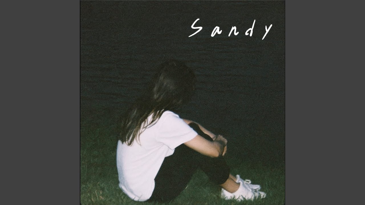Sandy adlı videoyu YouTube'da izle Sandy adlı videoyu YouTube'da izle