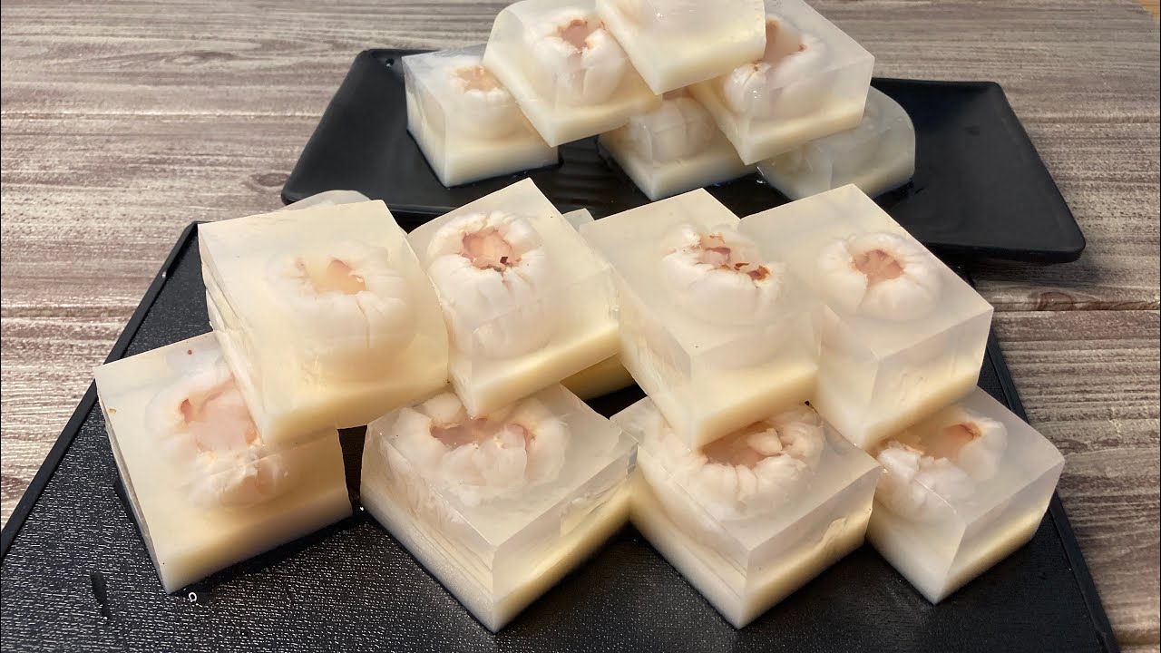 Agar-agar Taro Coconut Milk Jelly Pudding  芋头椰奶燕菜果冻布丁 – Ruyi Asian Recipes