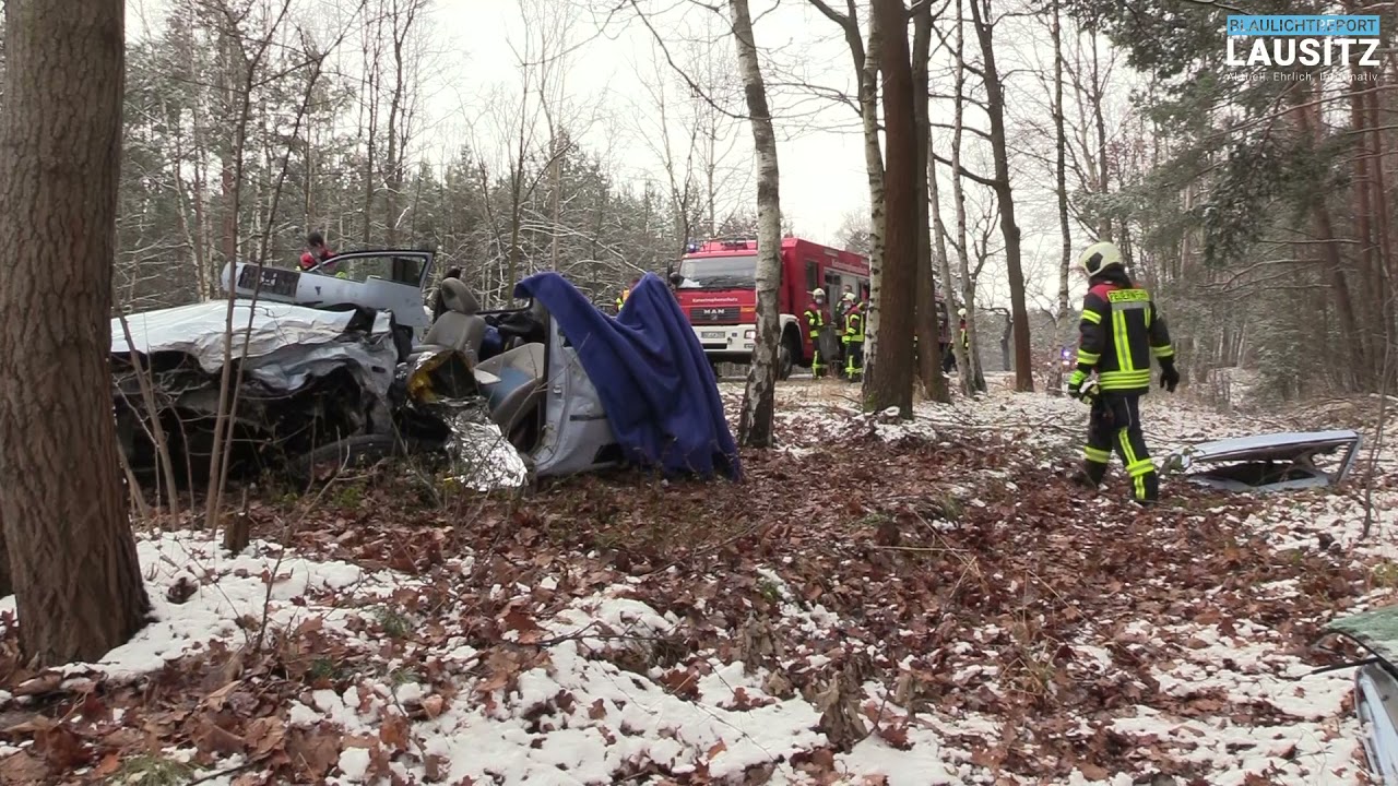 Bernsdorf: Fünf Verletzte bei missglücktem Überholmanöver