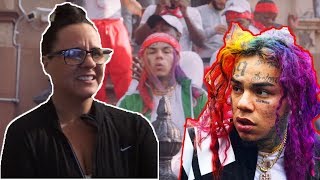 MOM REACTS TO 6IX9INE ( SUPER FUNNY! )