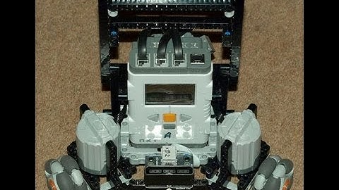 LEGO Mindstorms NXT Holonomic Platform using PS2 Controller