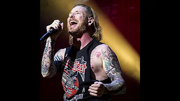 What JAMES HETFIELD thinks of COREY TAYLOR