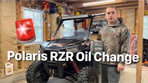Polaris Razor 900S Oil Change. (2017)