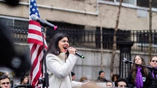 Amsi sings “Stronger Together” at the NYC Women’s March